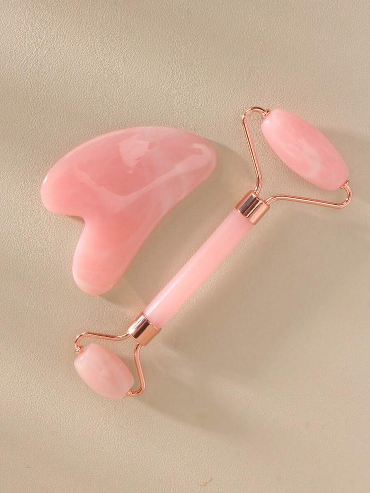 Gua-Sha et Rouleau Visage